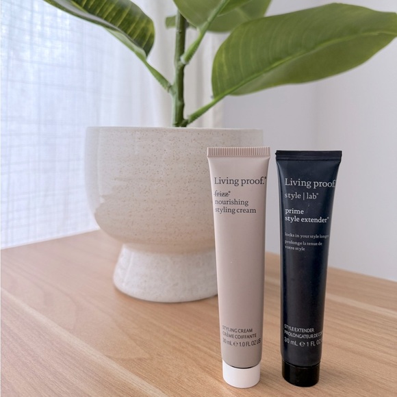 2/$20 travel minis - Living Proof Frizz Styling Cream & Prime Style Extender - Picture 1 of 1